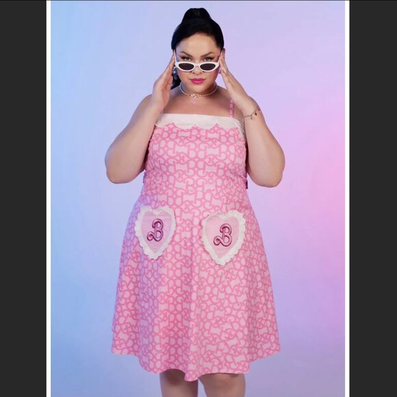 Hot Topic Dresses & Skirts - Hot Topic Barbie Heart Retro Sweetheart Dress Plus Size 4/4X NWT
